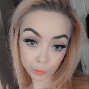 Meet your Posher, Alexandria